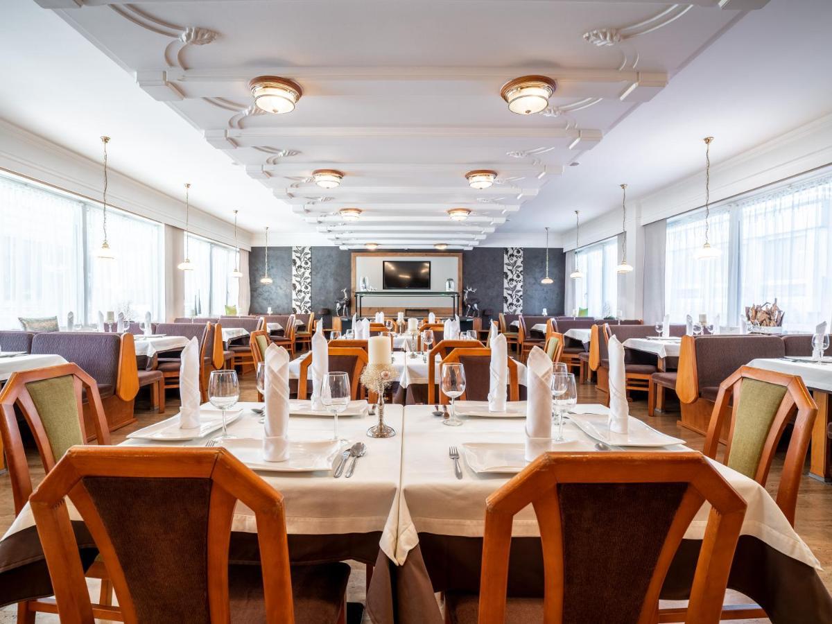 Stadthotel Eggerbraeu 임스트 외부 사진