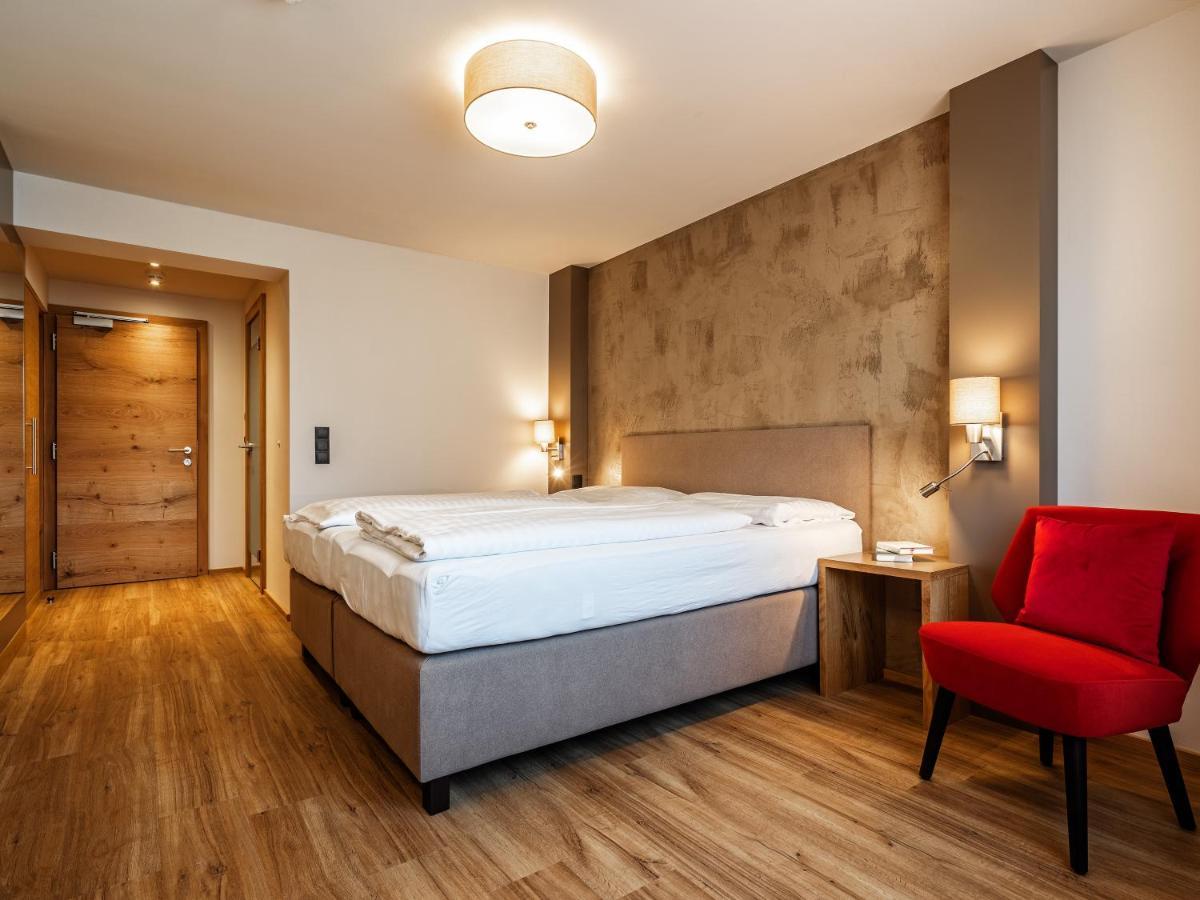 Stadthotel Eggerbraeu 임스트 외부 사진